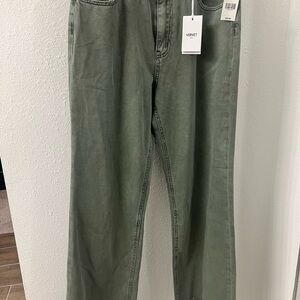 VERVET Women's Gray/Green Flare Jeans